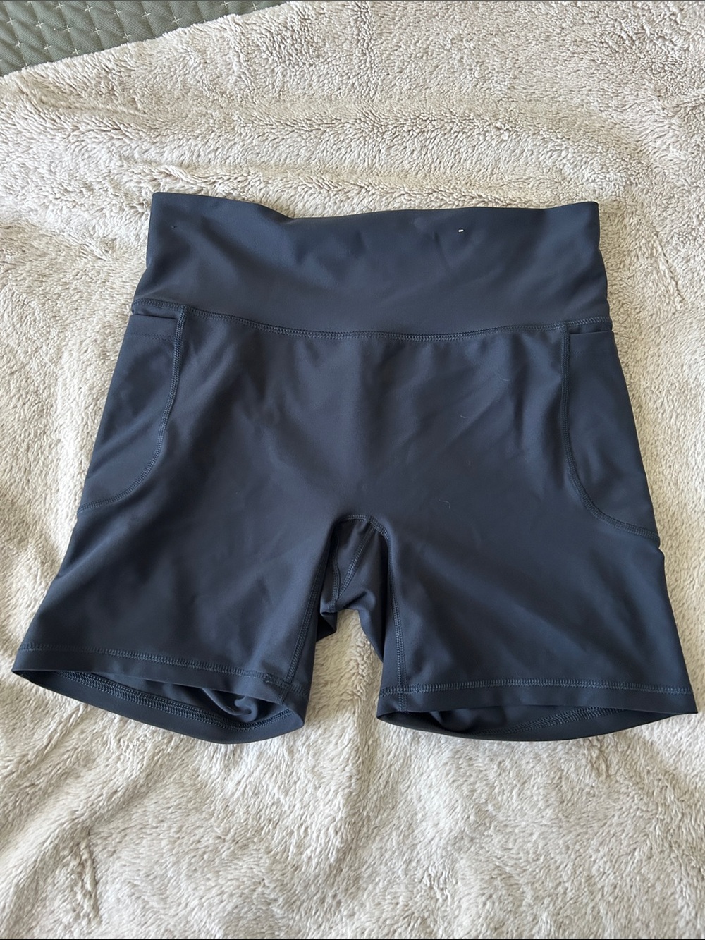Old Navy Blue High-Waist Bike Shorts with Side Pocket
